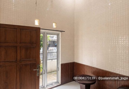 Rumah Cantik Siap Huni dalam Perumahan Cluster di Condongcatur