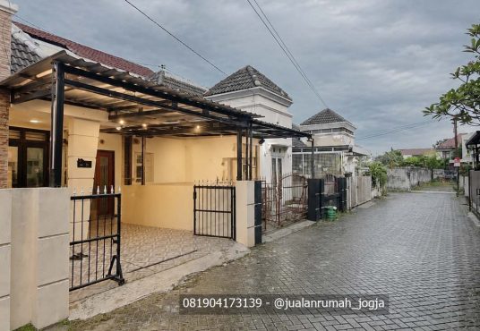Rumah Cantik Siap Huni dalam Perumahan Cluster di Condongcatur