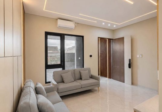 Bumi Sentosa 2 - Dijual Rumah 2 Lantai Baru Full Furnished Dekat SD Model