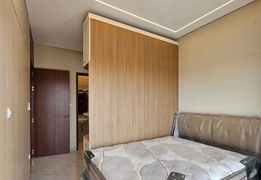 Bumi Sentosa 2 - Dijual Rumah 2 Lantai Baru Full Furnished Dekat SD Model