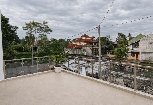 Bumi Sentosa 2 - Dijual Rumah 2 Lantai Baru Full Furnished Dekat SD Model