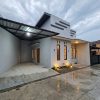 Rumah baru minimalis modern siap huni di Perumahan Citra Wedomartani
