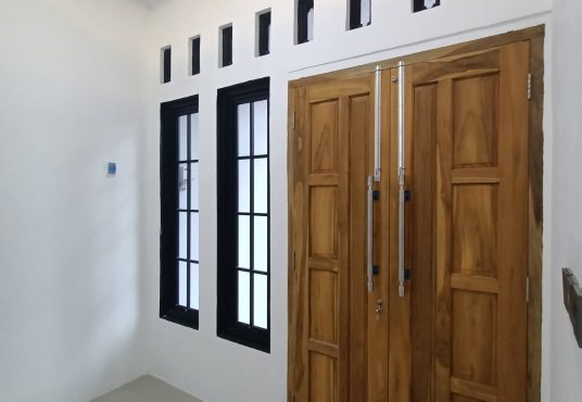 Rumah baru minimalis modern siap huni di Perumahan Citra Wedomartani