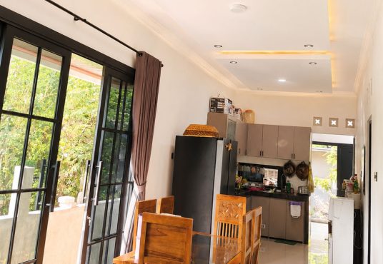 Rumah 2 Lantai Siap Huni Lingkungan Cluster Unit Pojok di Potorono