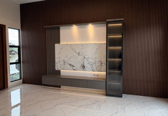 Rumah Premium 2 Lantai Semi Furnished di Jalan Kaliurang Km 7 Dekat UGM