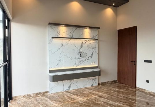 Rumah Premium 2 Lantai Semi Furnished di Jalan Kaliurang Km 7 Dekat UGM