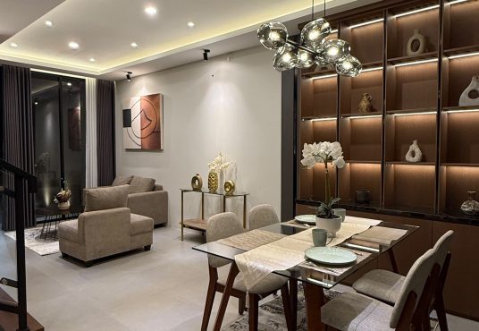 Rumah 2 lantai Full Furnished di Jalan Kaliurang KM 10 dekat UII dan UGM