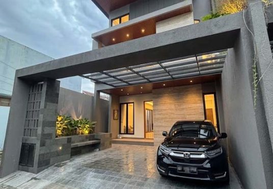 Rumah Modern Kontemporer 2 Lantai Lingkungan Premium dekat Hotel Hyatt