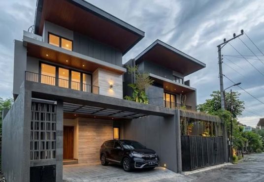 Rumah Modern Kontemporer 2 Lantai Lingkungan Premium dekat Hotel Hyatt