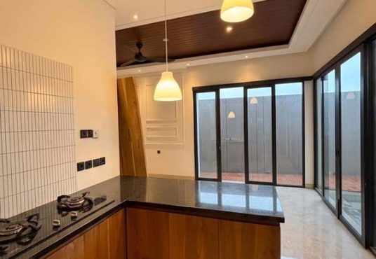 Rumah Modern Kontemporer 2 Lantai Lingkungan Premium dekat Hotel Hyatt