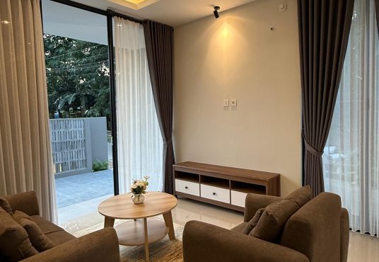 Rumah Cantik Estetik Modern Full Furnished Utara Pasar Godean