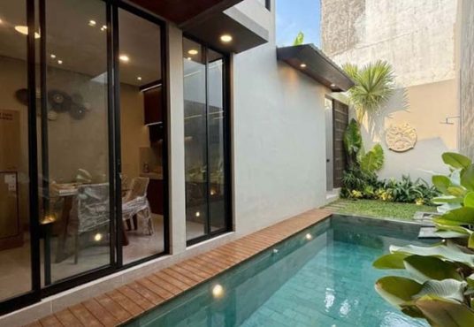 Rumah Kontemporer Modern 2 Lantai Full Furnished Private Pool Di Jalan Kaliurang Km 10