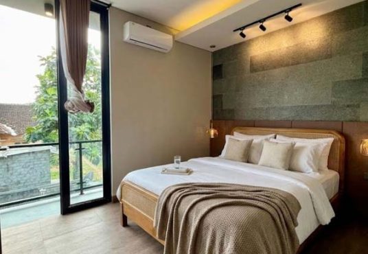 Rumah Kontemporer Modern 2 Lantai Full Furnished Private Pool Di Jalan Kaliurang Km 10