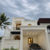 Rumah Baru Mewah American Classic Modern 2 Lantai di Tajem Wedomartani