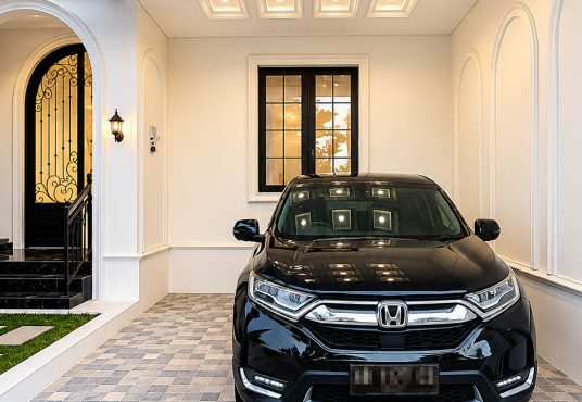 Rumah Baru Mewah American Classic Modern 2 Lantai di Tajem Wedomartani