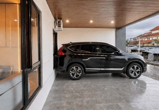 Bumi Sentosa 2 - Dijual Rumah 2 Lantai Baru Full Furnished Dekat SD Model