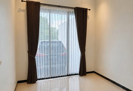 Rumah Baru Limasan Modern Jakal km 13 Dekat Kampus UII