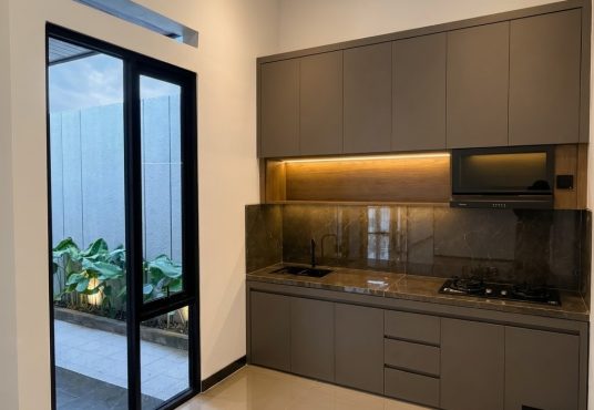 Rumah Baru Limasan Modern Jakal km 13 Dekat Kampus UII