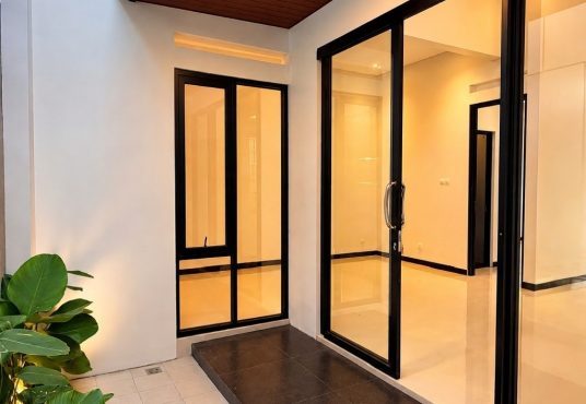 Rumah Baru Limasan Modern Jakal km 13 Dekat Kampus UII