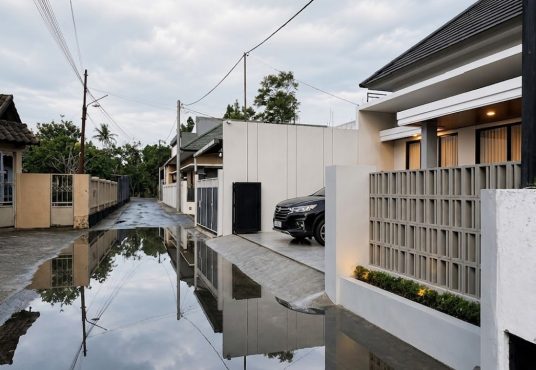 Rumah Baru Limasan Modern Jakal km 13 Dekat Kampus UII