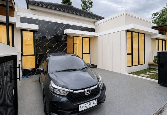 Rumah Modern Open Space dengan tanah luas Jakal km 13 dekat UII