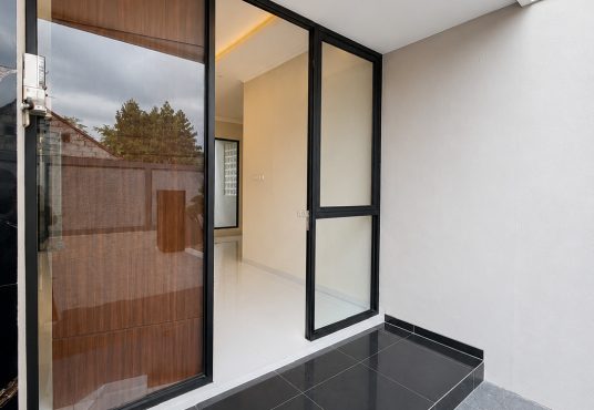 Rumah Modern Open Space dengan tanah luas Jakal km 13 dekat UII