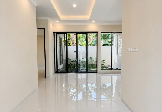 Rumah Modern Open Space dengan tanah luas Jakal km 13 dekat UII