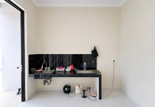 Rumah Modern Open Space dengan tanah luas Jakal km 13 dekat UII