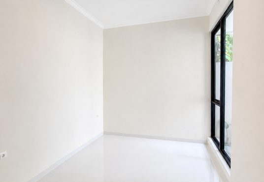 Rumah Modern Open Space dengan tanah luas Jakal km 13 dekat UII