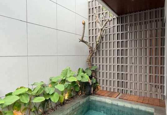 Rumah Modern Kontemporer 2 Lantai Lingkungan Premium dekat Hotel Hyatt