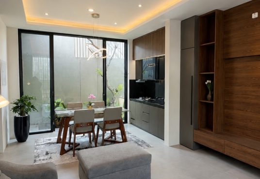 Rumah 2 lantai Modern Full Furnished dekat Candi Sambisari Purwomartani
