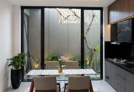 Rumah 2 lantai Modern Full Furnished dekat Candi Sambisari Purwomartani