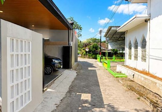 Rumah Limasan Modern Luas dan Nyaman Jl. Palagan km 12