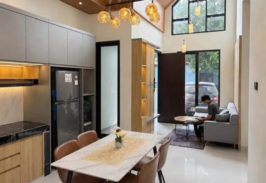 Rumah Scandinavian Modern Full Furnished dekat Stadion Maguwo