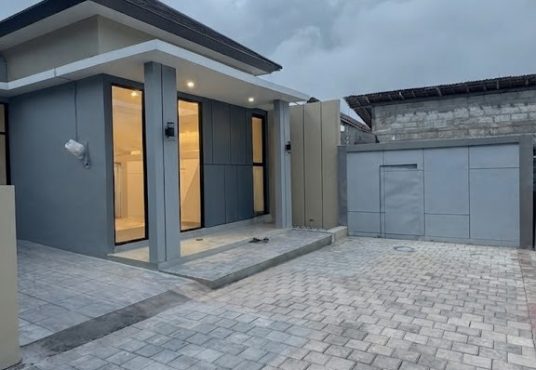Rumah Minimalis Limasan Sleman Lokasi Strategis Dekat Stadion Maguwo
