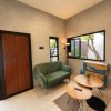 Rumah Desain Modern dan Estetik 2 Lantai Mezanin dekat Budi Mulia Tajem