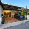 Rumah Cantik Full Furnished Dalam Perumahan di Banguntapan
