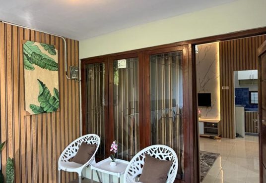 Rumah Cantik Full Furnished Dalam Perumahan di Banguntapan