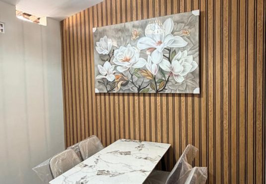 Rumah Cantik Full Furnished Dalam Perumahan di Banguntapan
