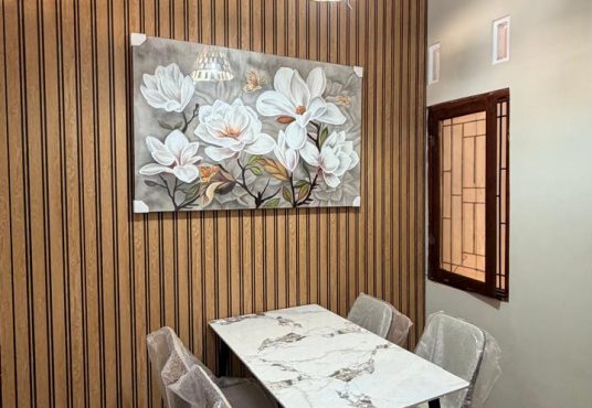 Rumah Cantik Full Furnished Dalam Perumahan di Banguntapan