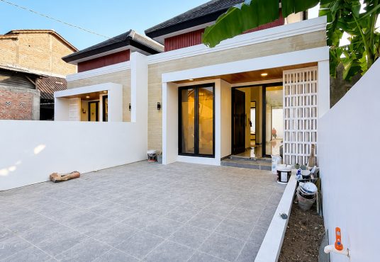 Rumah Cantik Minimalis Modern Dekat Pemda Bantul