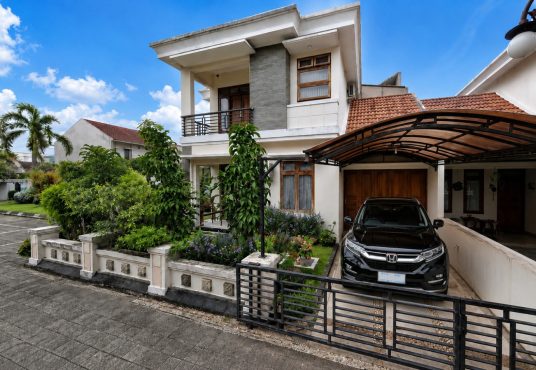 Rumah Hook Premium di Cemara Estate Kentungan dekat UGM