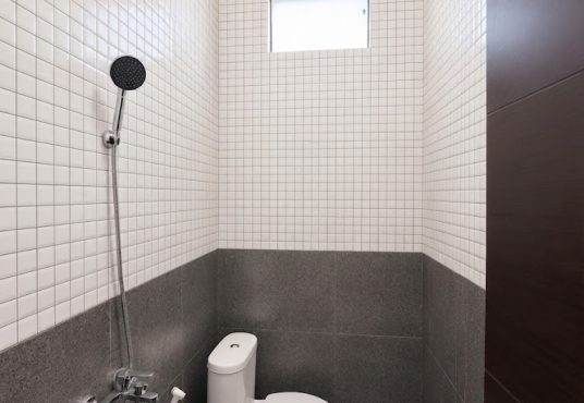 Rumah 2 lantai kontemporer modern furnished Jakal km 7,5 dekat UGM