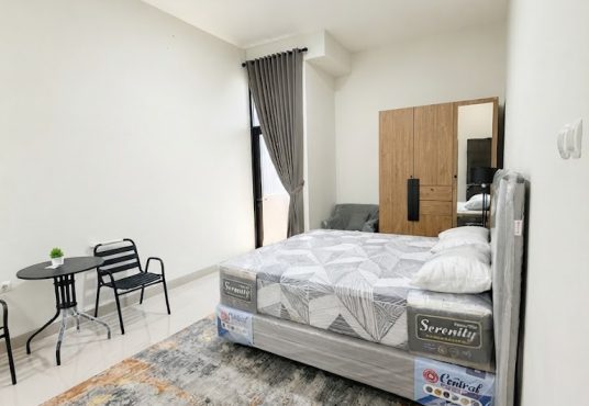 Rumah 2 lantai kontemporer modern furnished Jakal km 7,5 dekat UGM