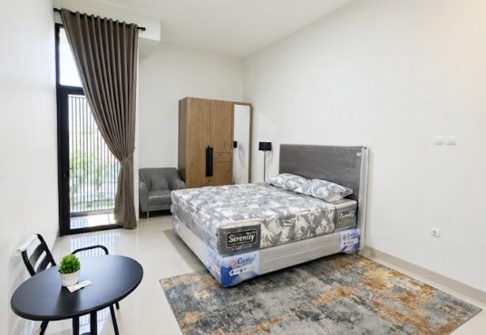 Rumah 2 lantai kontemporer modern furnished Jakal km 7,5 dekat UGM