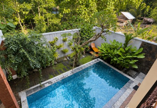 DIJUAL VILLA JOGLO MODERN MEWAH DENGAN PRIVATE POOL – NUANSA RESORT EKSKLUSIF