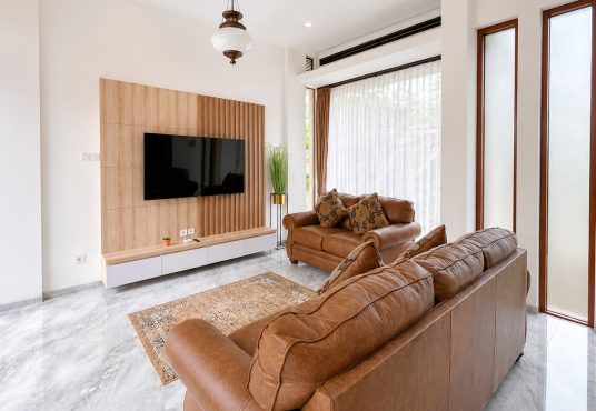 DIJUAL VILLA JOGLO MODERN MEWAH DENGAN PRIVATE POOL – NUANSA RESORT EKSKLUSIF
