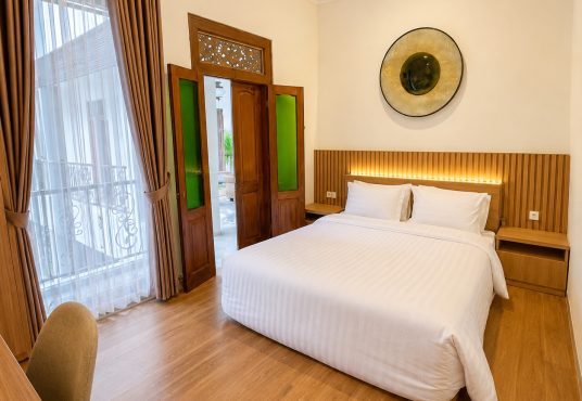 DIJUAL VILLA JOGLO MODERN MEWAH DENGAN PRIVATE POOL – NUANSA RESORT EKSKLUSIF
