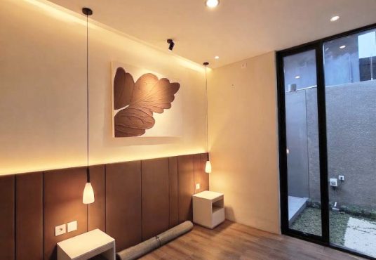 Rumah Modern Limasan Full Furnished di Margomulyo Seyegan