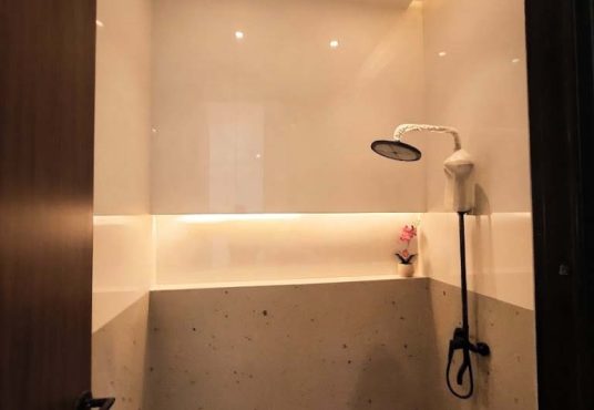 Rumah Modern Limasan Full Furnished di Margomulyo Seyegan